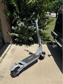 GOTRAX GX2 dual motor and Xbox series X