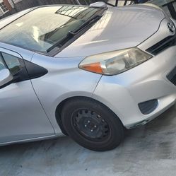 2014 Toyota Yaris 