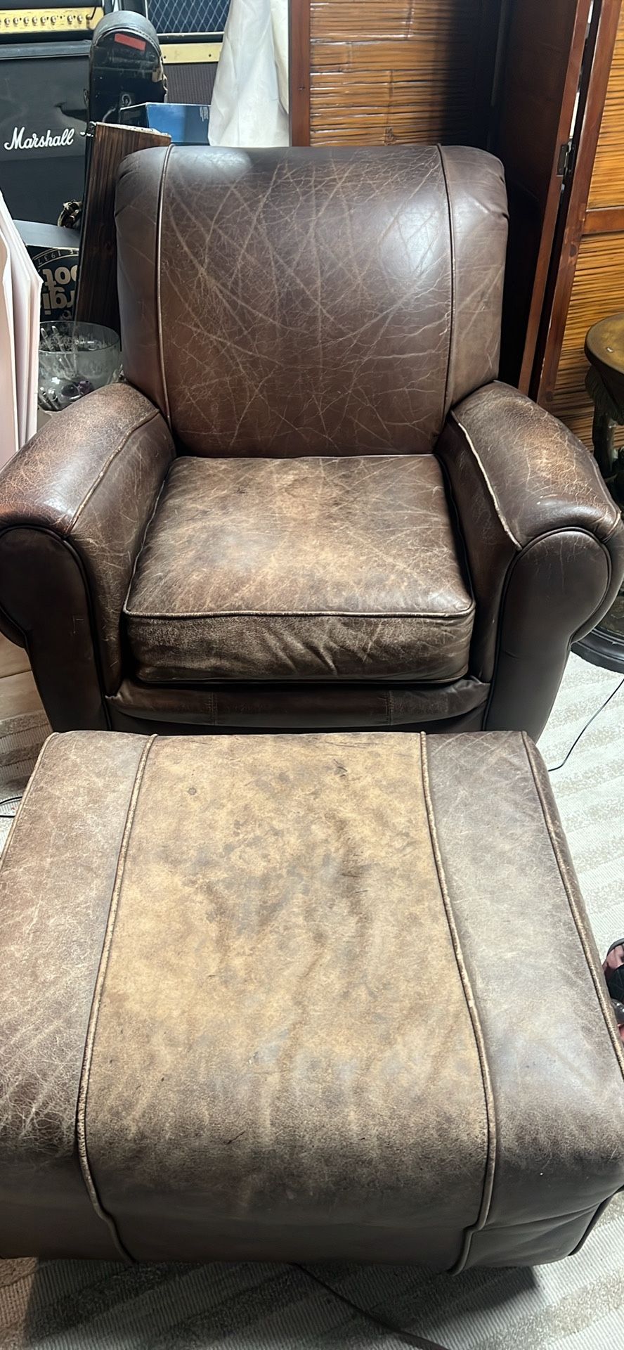 Leather Chair W Ottoman