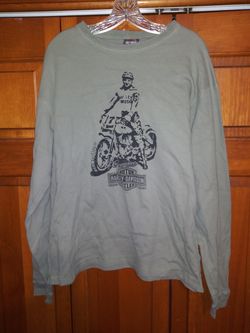 2004 MENS LARGE GRAND LYON , FRANCE HARLEY-DAVIDSON SWEATSHIRT
