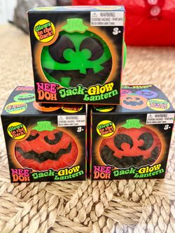 Needoh Jack glow lantern