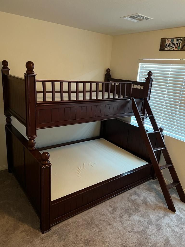 *LUXURY* POTTERY BARN BUNK BED