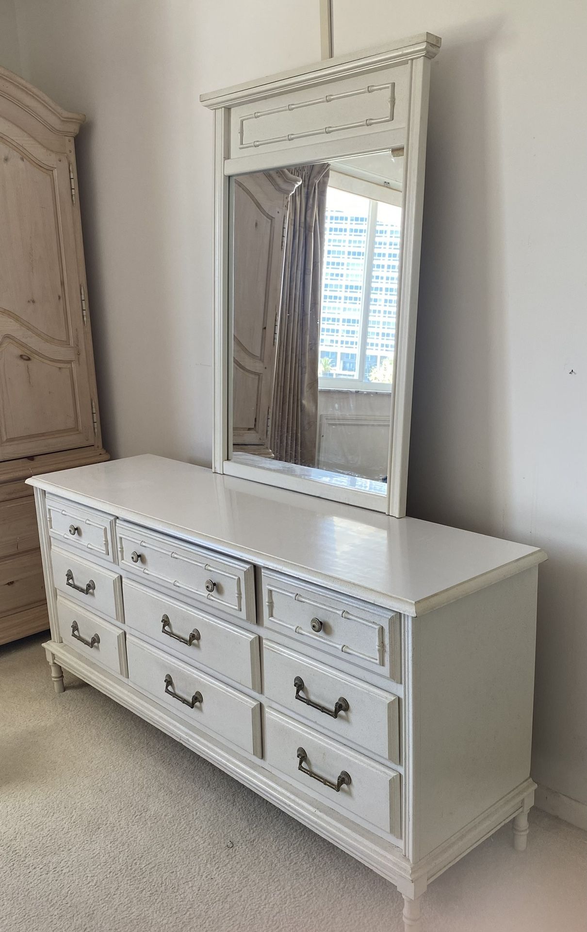 White Bedroom Dresser With Mirror