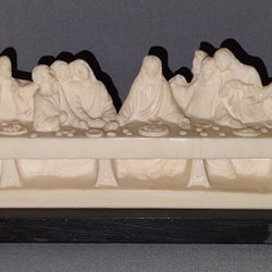 Vintage A. Santini "The Last Supper" Resin Figurine Made In Italy 9x2.75x2.25"