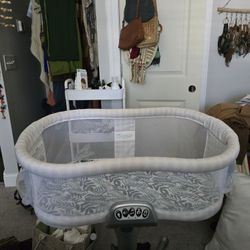 Halo Bassinet 