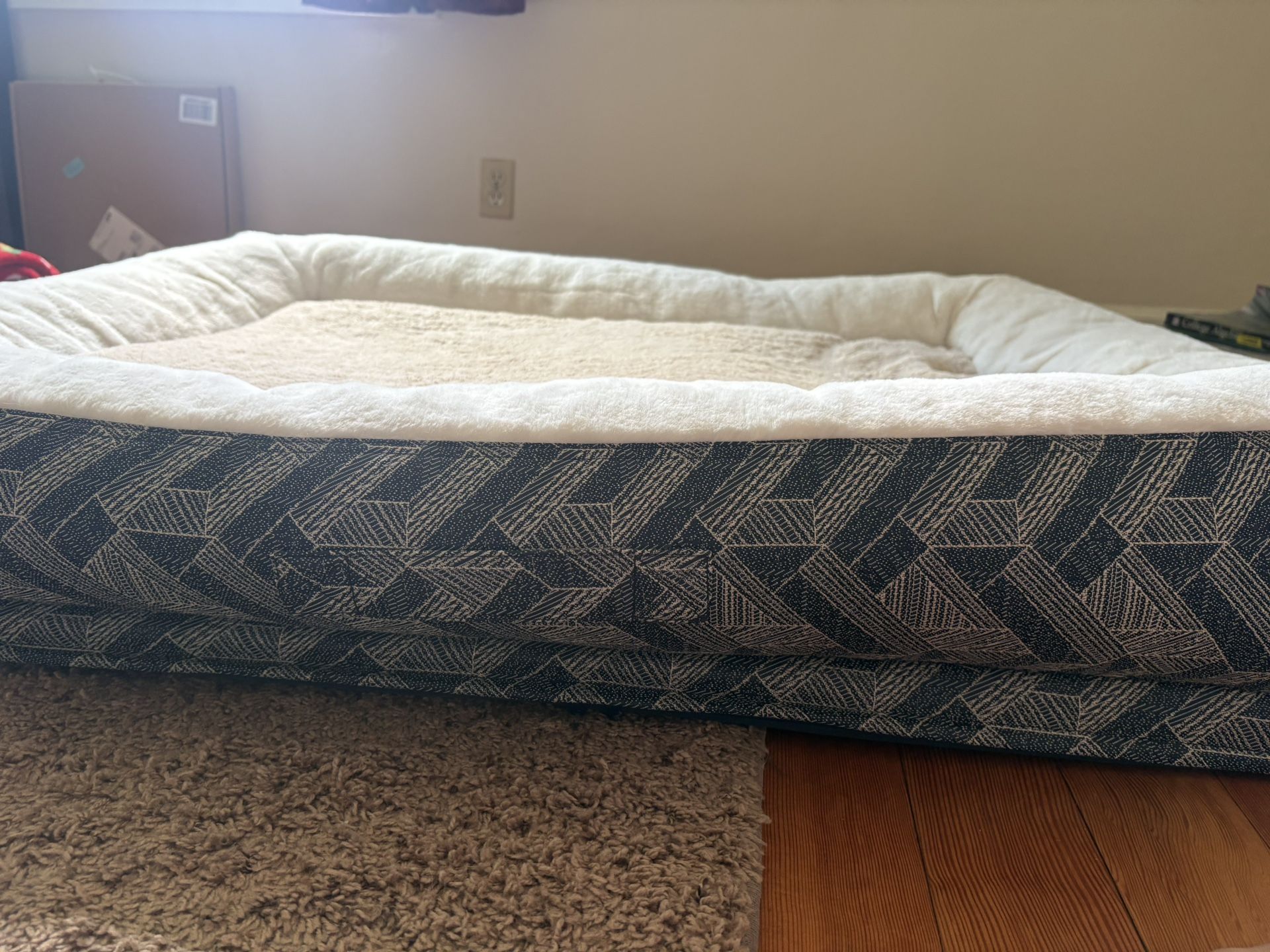 Dog bed