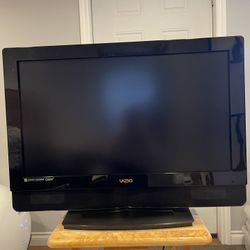 Vizio 32” HD TV