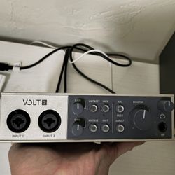 Universal Audio Volt 2 Interface $110 FIRM