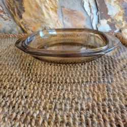 Vintage Amber Glass Round Casserole Dish w/ Handles - Mexico - 2.5 Quarts