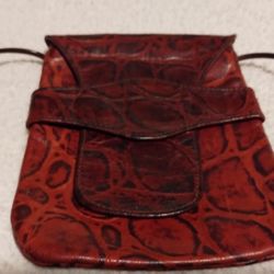 Leather Crossbody Purse:  Possibly Alligator / Crocodile, Colors: Burgundy,  Cranberry,  Oxblood 