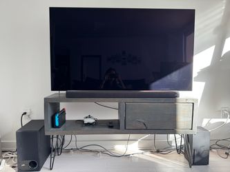 LG 55" C1 Series 4K Smart OLED TV (OLED55C1PUB)