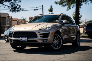 2016 Porsche Macan
