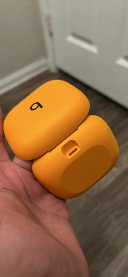 Beats Powerbeats Pro2 (Orange)