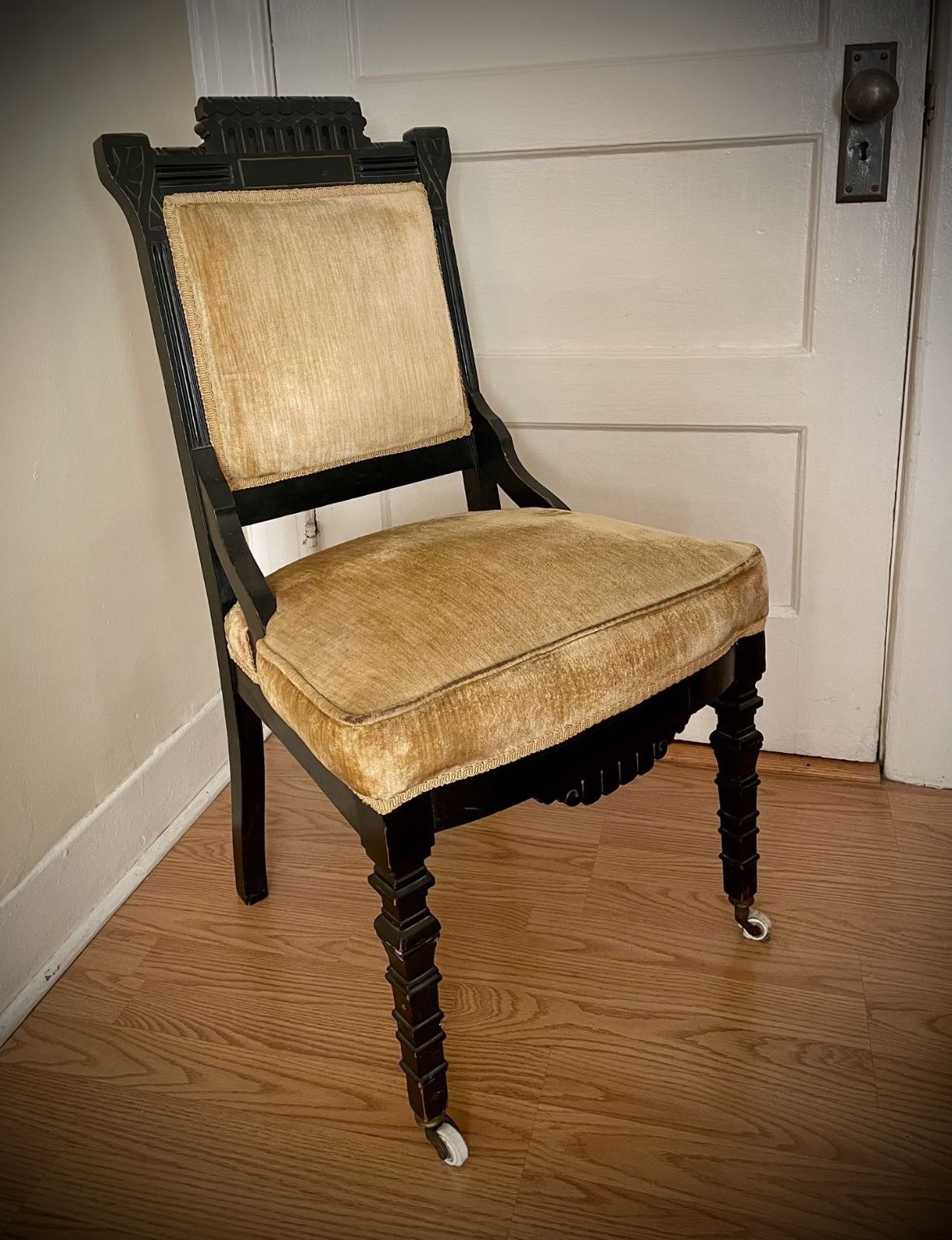 Antique Velvet Chair 