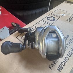 Shimano Tranx 301 Reel