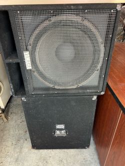 Yamaha 18” Passive Subwoofer – SW118IV – $150 OBO