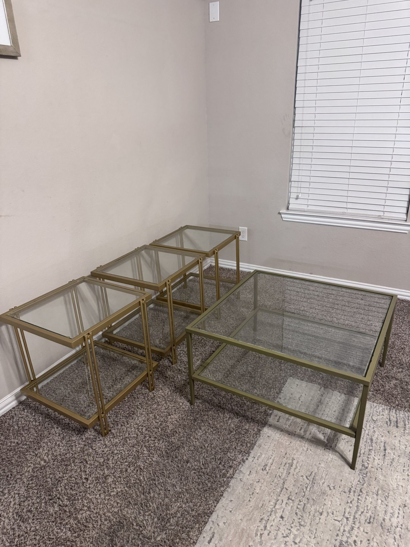 Center And Coffee Tables