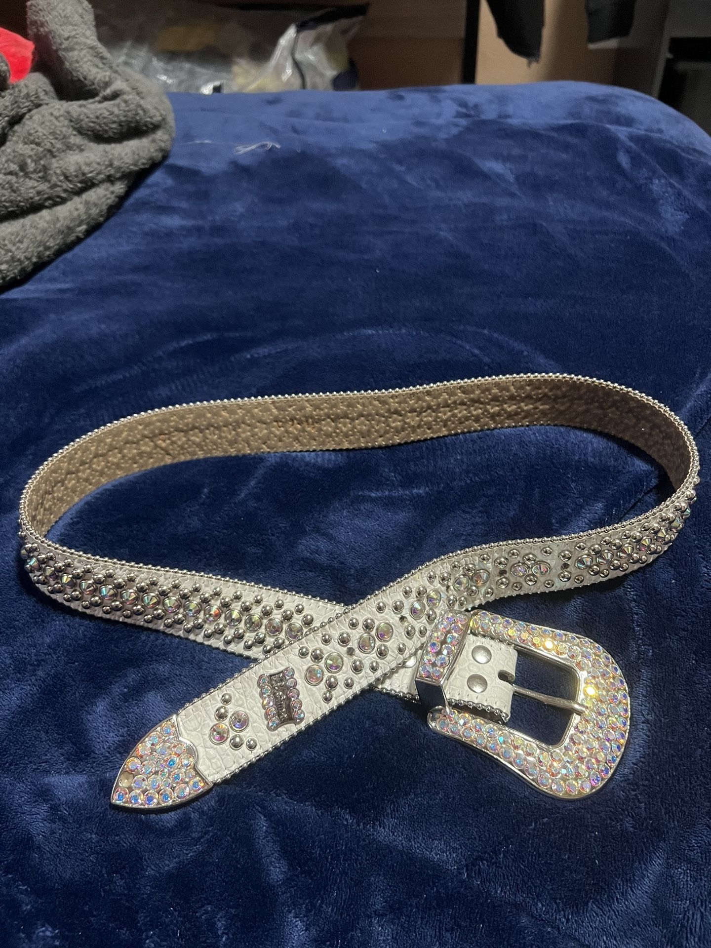 Bb Simom White Belt