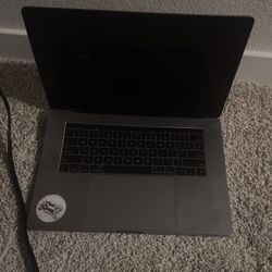 MacBook PRO 15’ Parts 