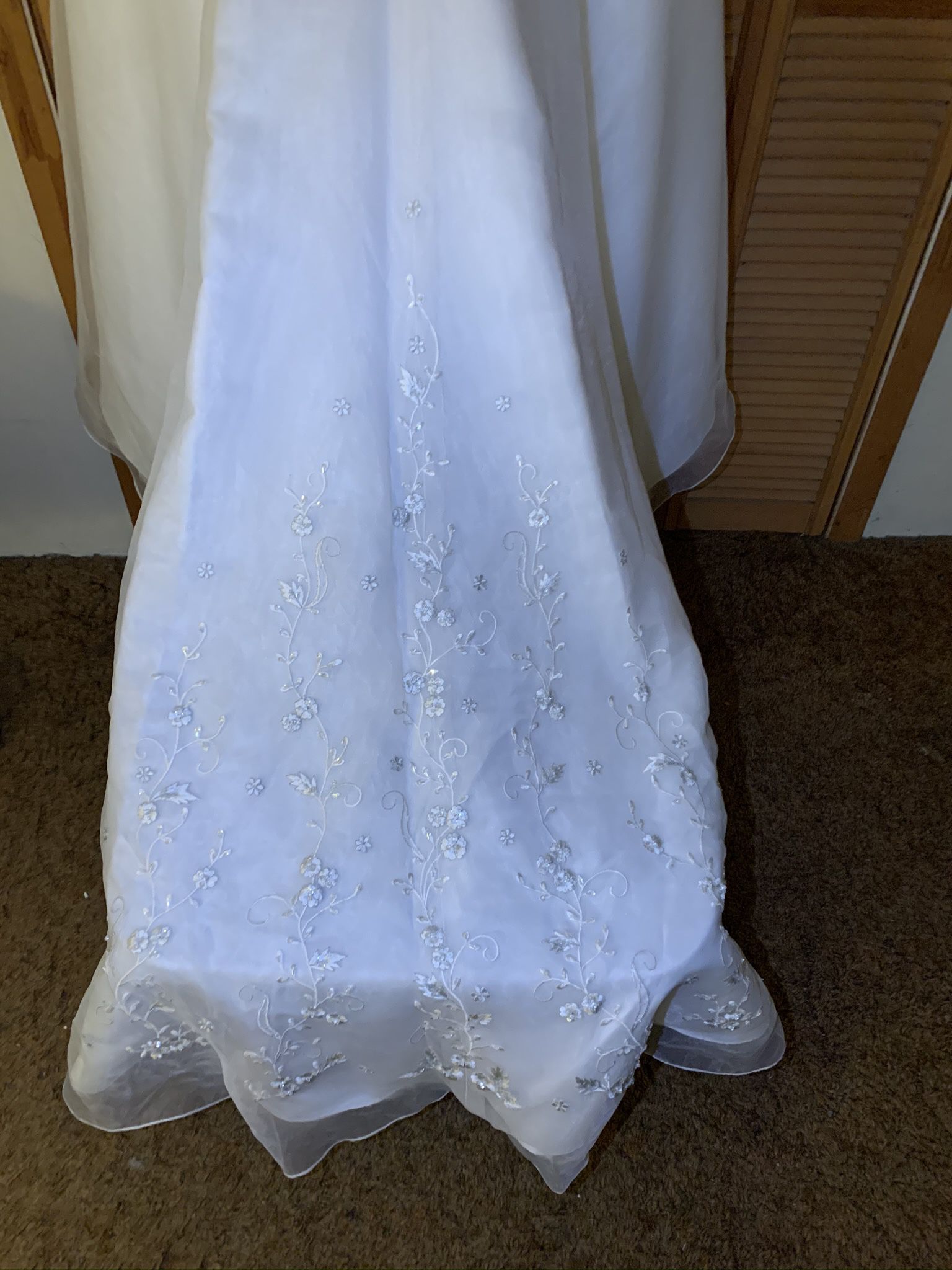 David’s Bridal Strapless Wedding Dress, 16w