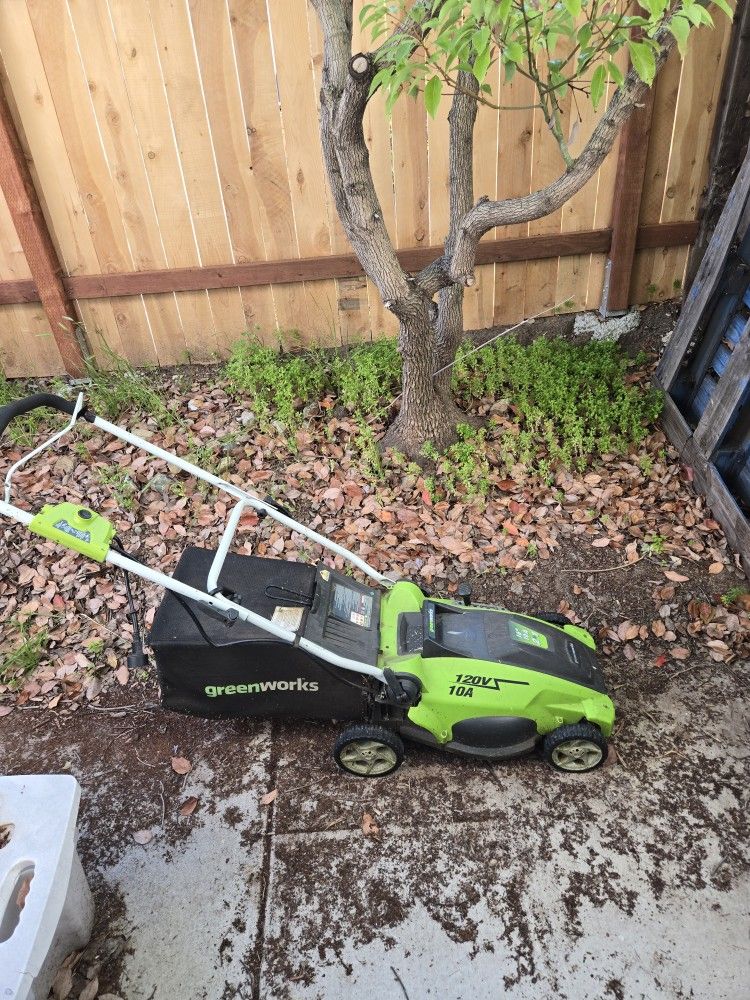Greenworks 16” Corded Electric Mower