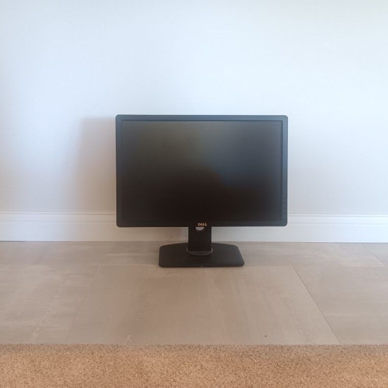 dell 22 inch widescreen monitors 22" wide screen computer desktop moniter monitor pc computers desktops pcs
