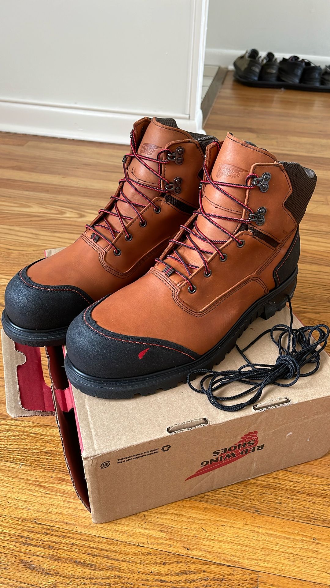 BRAND NEW RED WING Steel Toe, Waterproof Size 12 Men