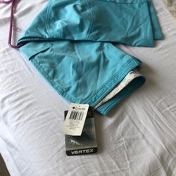 Capri Columbia Size 12 Ladies. Brand New