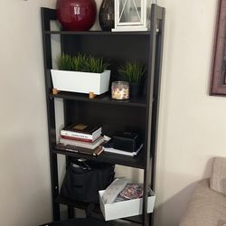 Book Shelves