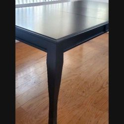 Rectangular Dining Table,  Solid Wood,  60 Inch Long  By 42  Inch Wide.   Extending to 78 Inch. Long, 31.5 inch  Hight 