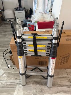 Telescoping Ladder 12.5ft