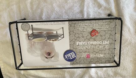 Petrageous 3" Elevated Pet Dining Table