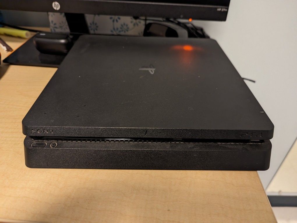 PS4 1TB