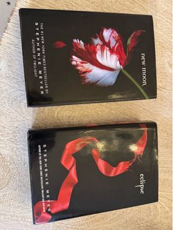 Twilight Saga First Edition Hardcovers – New Moon & Eclipse by Stephenie Meyer