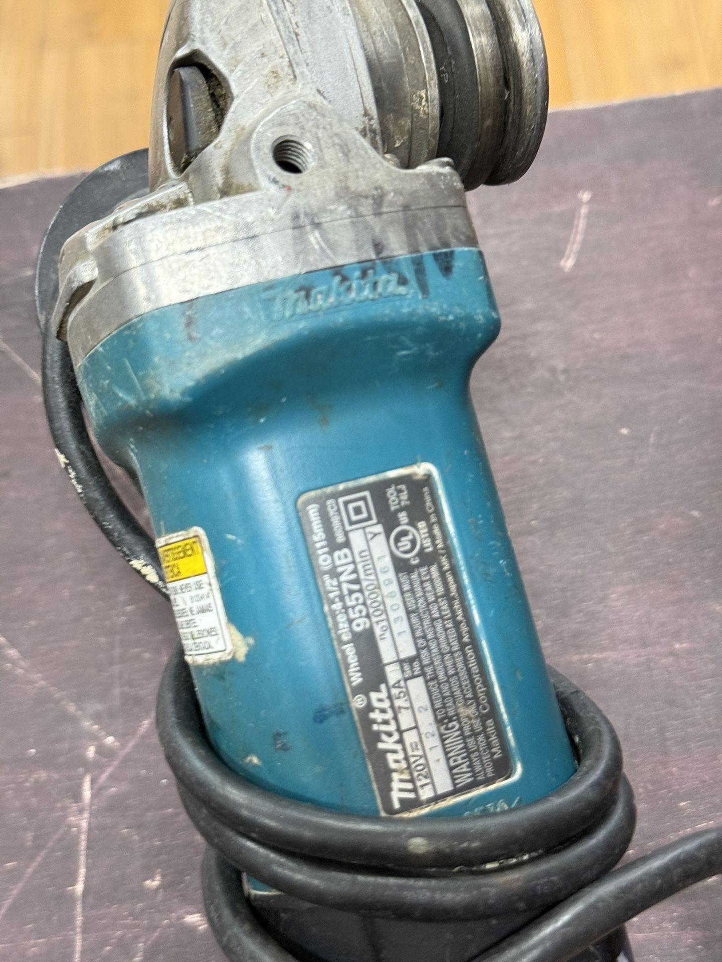 Makita Amp Corded 1/2 Easy Wheel Change Compact Angle