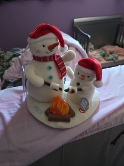 Hallmark Jingle Pals Roasting Marshmallows Plush Sound and Motion 2025 NEW