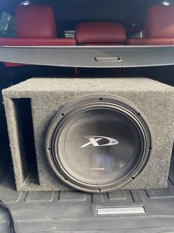 Alpine Type X 12’ Subwoofer With Box and Amplifier