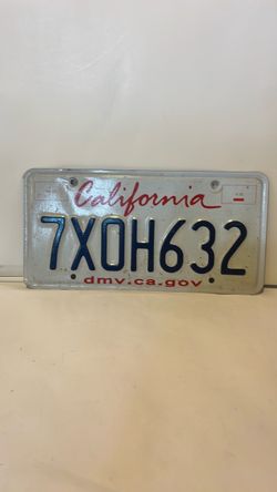 California License Plate 7XOH632
