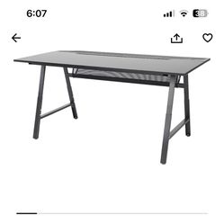 IKEA Utespelare Computer Gaming Desk 