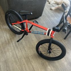 Sunday Primer BMX