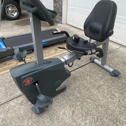 Schwinn Sit Down Stationary Bike - Perfect Condition