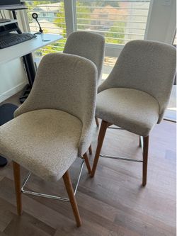 Bar chairs