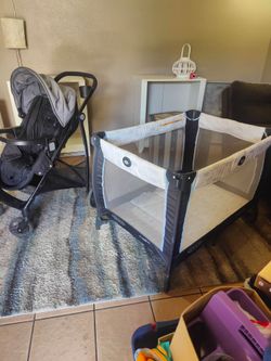 Playpen & stroller removable seat Graco