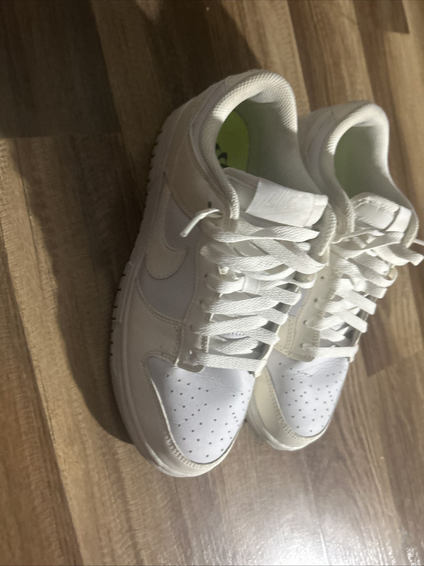 WMNS Low Dunks “Sail White”