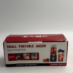 Small Portable Electric Juicer Blender 400ml USB Rechargeable Multi-Function