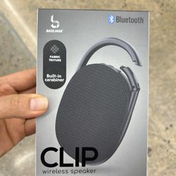 NWT Clip wireless speaker