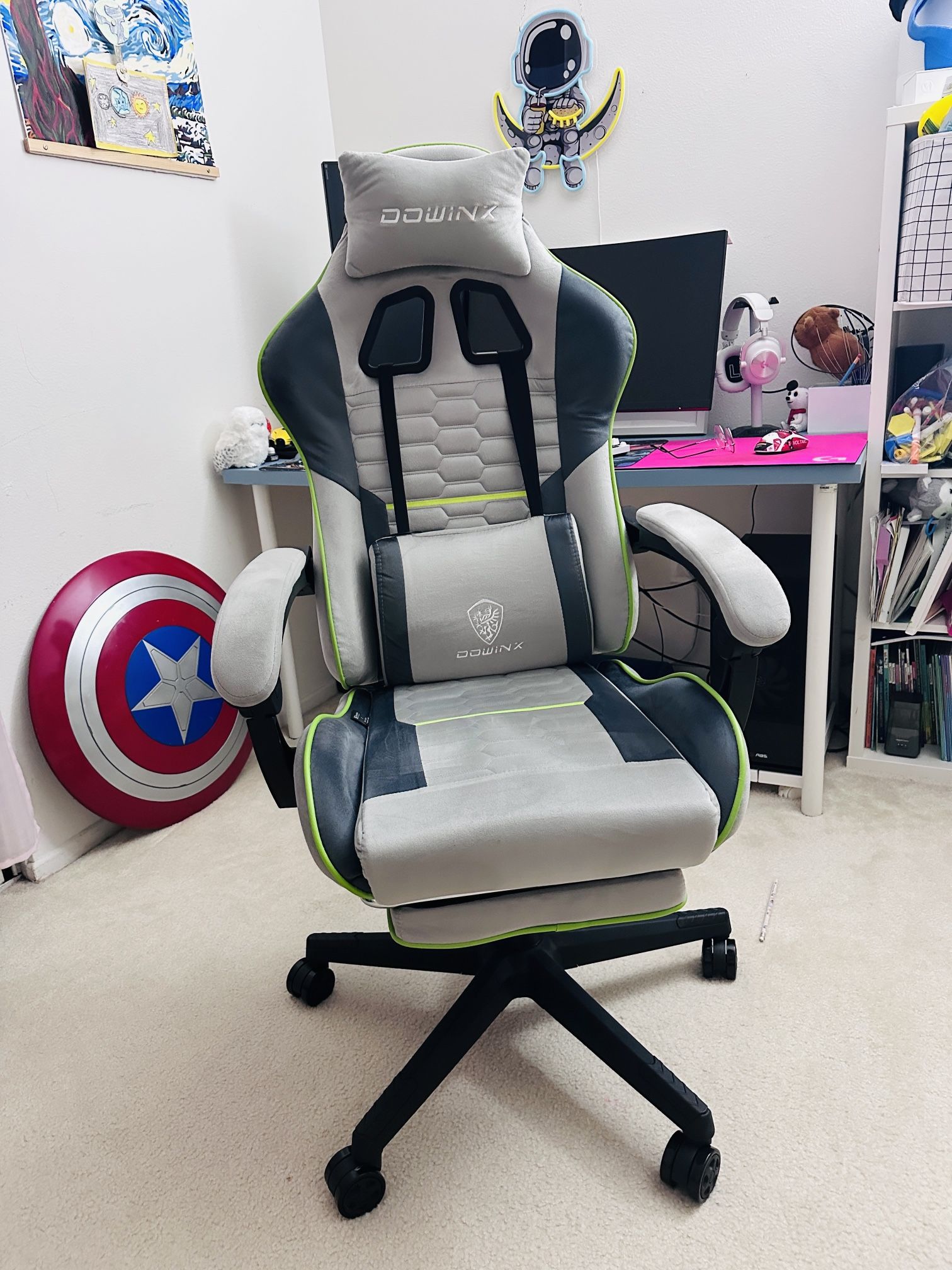 Dowinx Gaming Chair Fabric with Pocket Spring Cushion, Massage Game Chair Cloth with Headrest, Ergonomic Computer Chair with Footrest 290LBS, Light Gr