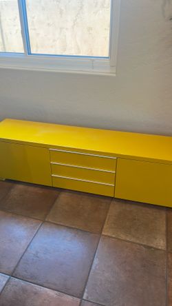 Contemporary console TV stand