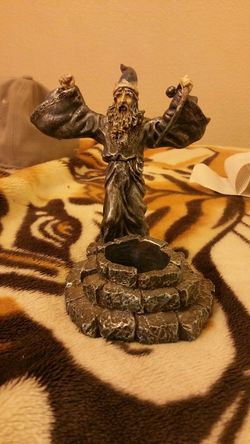 Vandor statue of wizard candle holder 1998