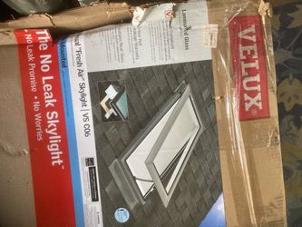 22 by 47 venting glass skylight